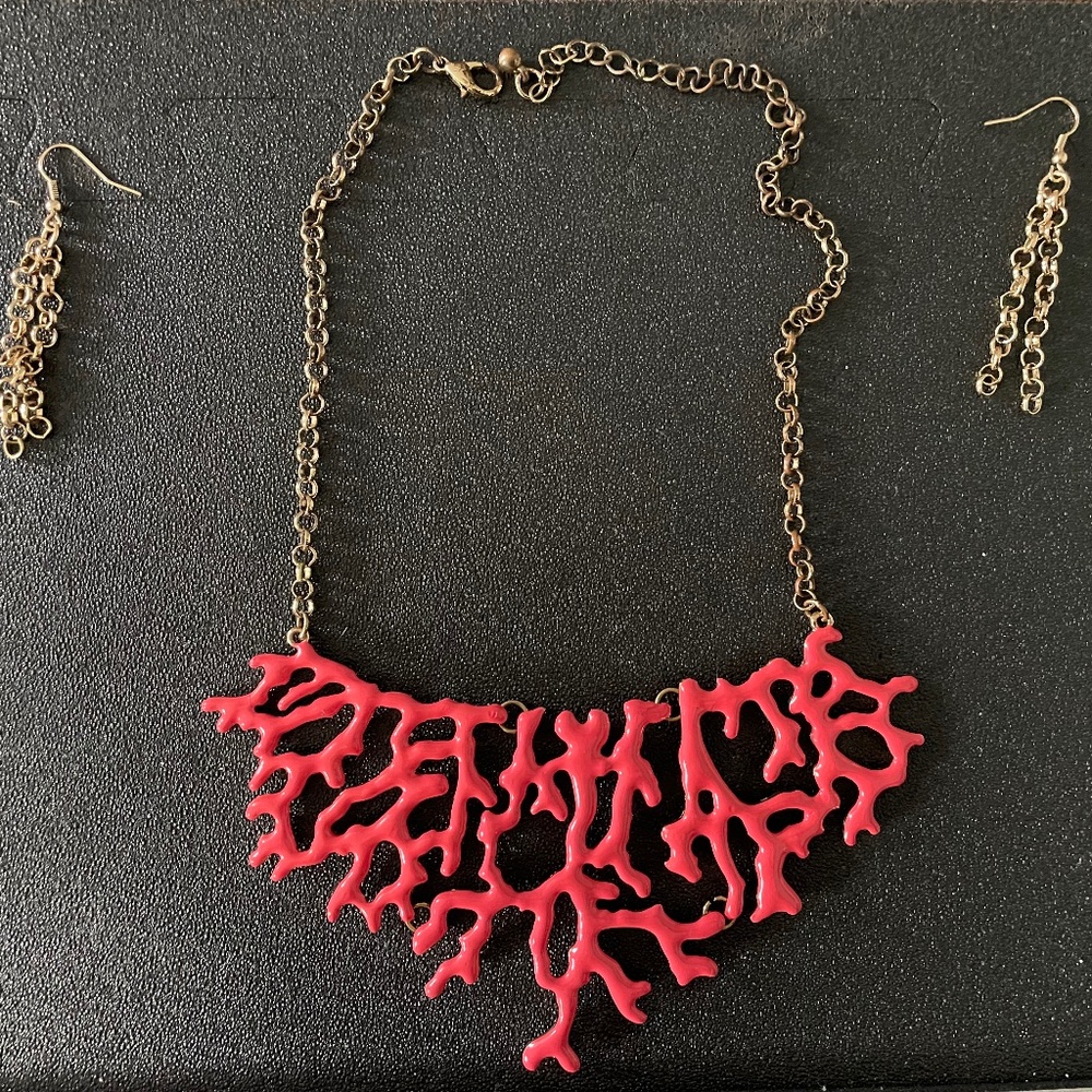 Coral necklace and earrings